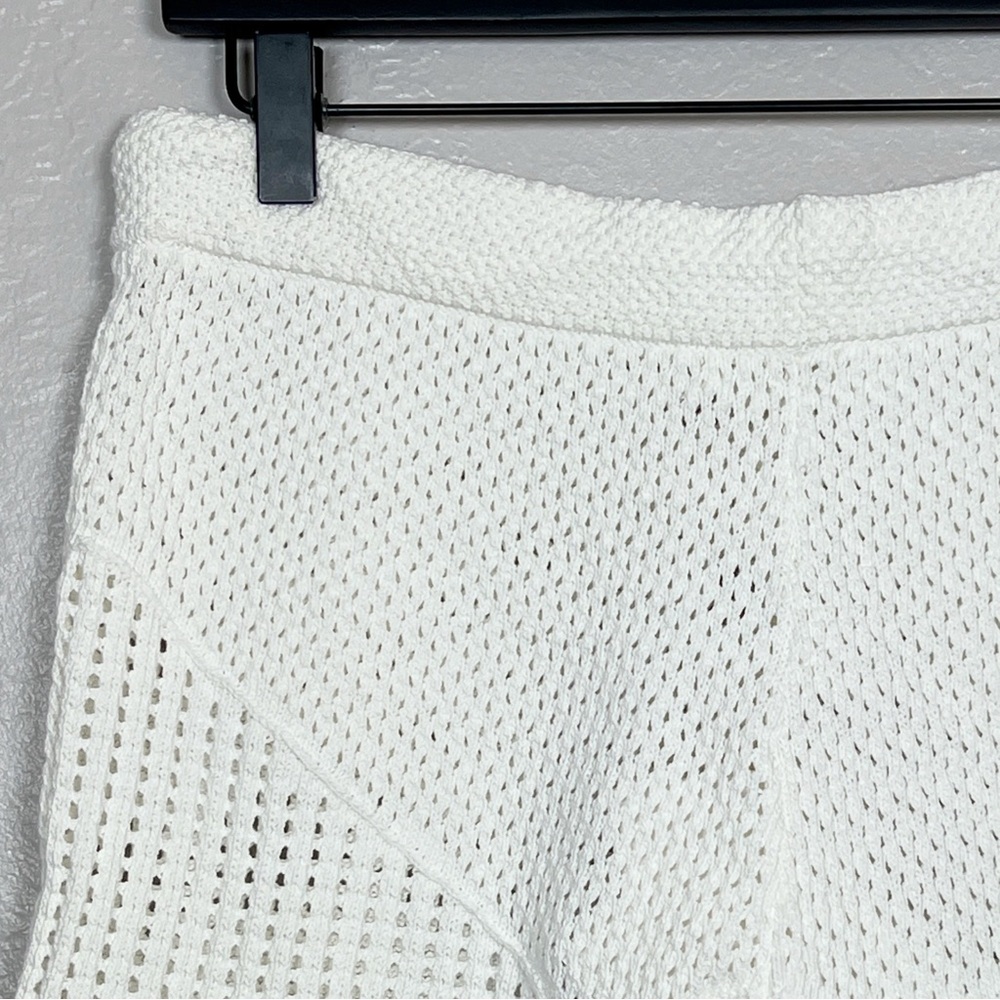 ZIMMERMANN Women’s Size 2/ US 8 White Raie Mesh Crochet-Knit Cotton Shorts - Picture 9 of 15